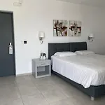 Anemoni Hotel