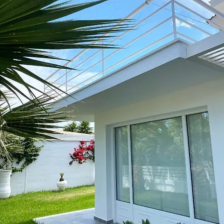 Otel Anemoni İskados