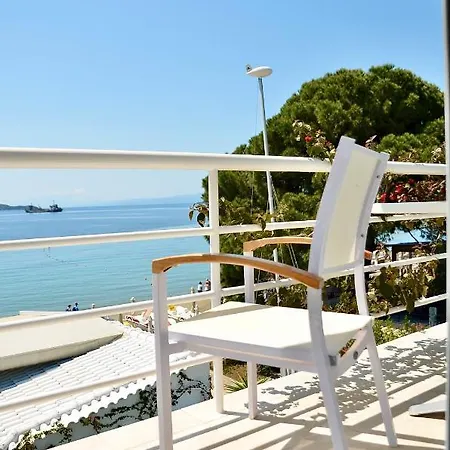 Anemoni Skiathos by
