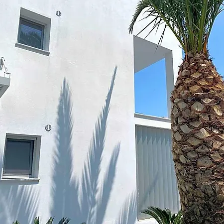Hotel Anemoni 4*