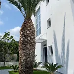 Ξενοδοχείο Anemoni 4*